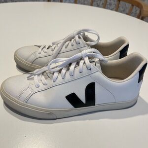 Veja Womens Campo Sneakers